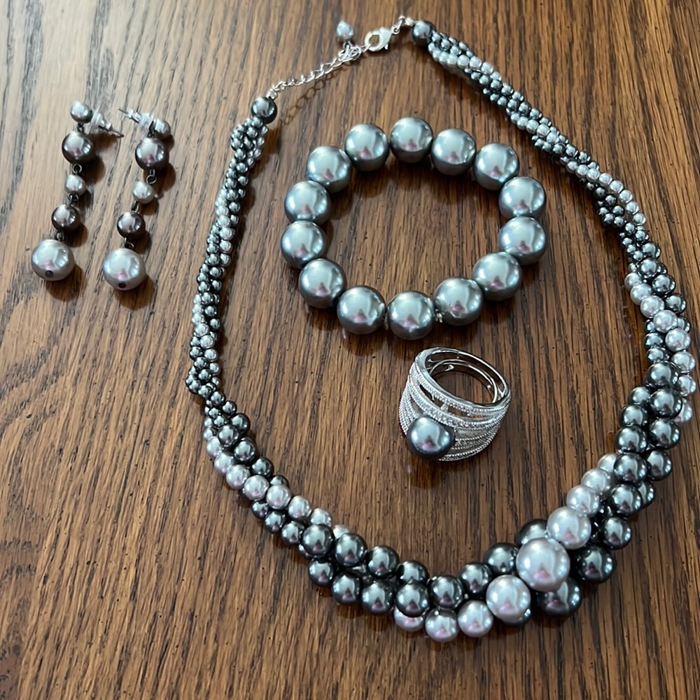 Faux pearl necklace, bracelet, earrings, ring